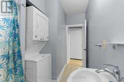 880 LAWRENCE ROAD | Hamilton Ontario | Slide Image Twenty