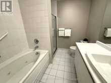 406 - 2511 LAKESHORE ROAD W | Oakville Ontario | Slide Image Eighteen