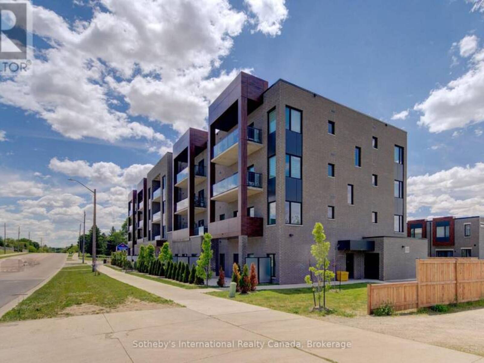402 - 408 DUNDAS STREET S, Cambridge, Ontario N1R 8H7