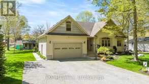 4893 FIRELANE 18 | Port Colborne Ontario | Slide Image One