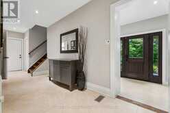 1 STONEBURY PLACE | Hamilton Ontario | Slide Image Eight