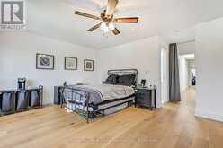 176 LEYTON AVENUE | Toronto Ontario | Slide Image Eighteen