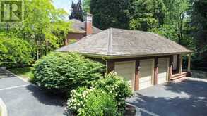 488 MACDONALD ROAD | Oakville Ontario | Slide Image Thirteen