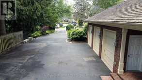 488 MACDONALD ROAD | Oakville Ontario | Slide Image Seven