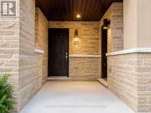 1073 WHEAT BOOM DRIVE | Oakville Ontario | Slide Image Three
