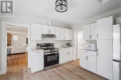 135 DEANE AVENUE | Oakville Ontario | Slide Image Ten