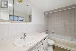 135 DEANE AVENUE | Oakville Ontario | Slide Image Twenty