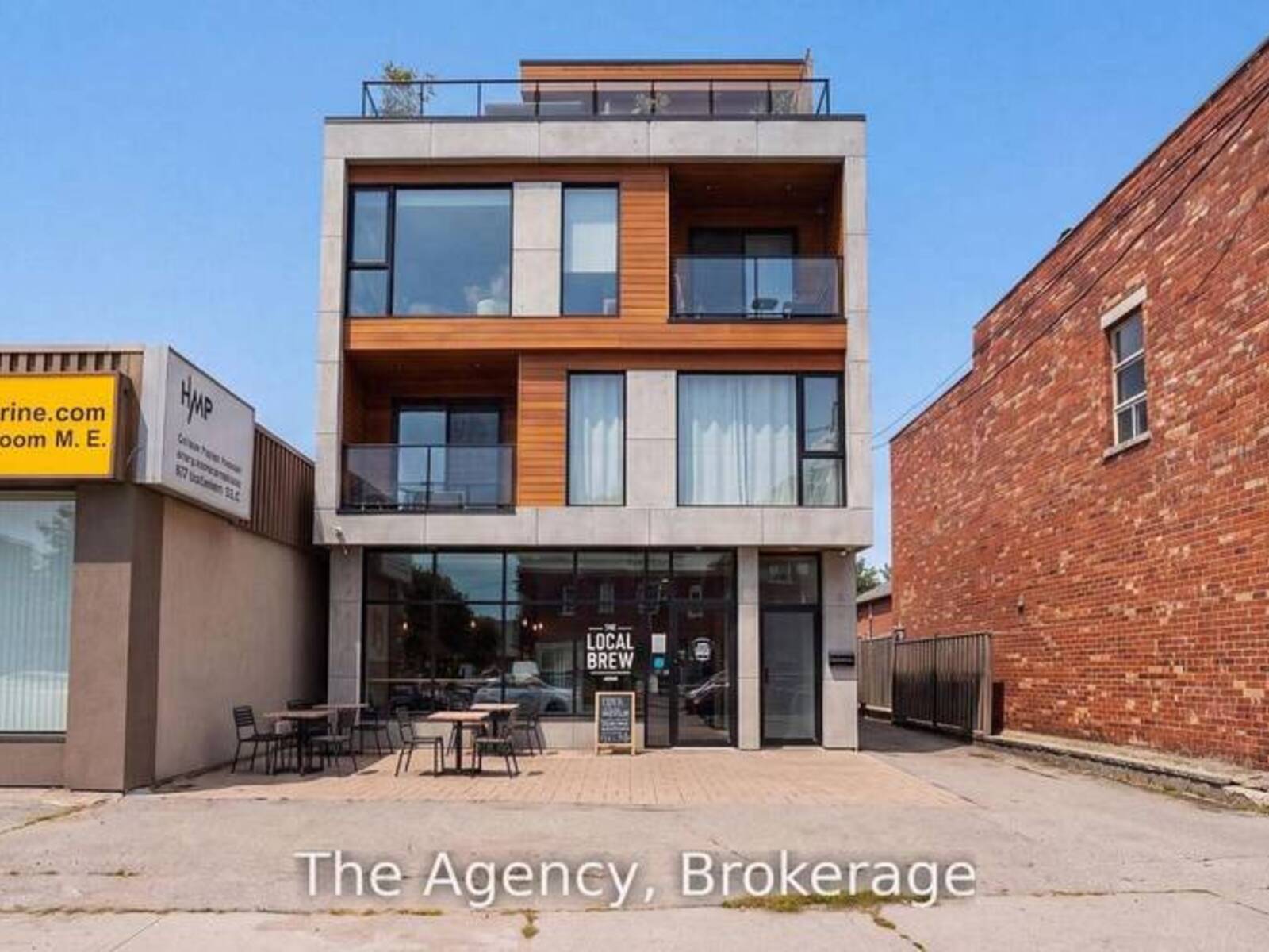 881 LAKESHORE ROAD E, Mississauga, Ontario L5E 1E2