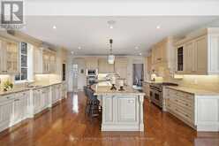 28 DEER RIDGE CRESCENT | Kitchener Ontario | Slide Image Ten