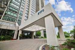 506 - 2170 MARINE DRIVE | Oakville Ontario | Slide Image Three