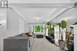 195 WILTON STREET | Burlington Ontario | Slide Image Twelve