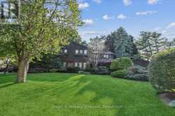 250 GATESTONE AVENUE | Oakville Ontario | Slide Image Two