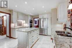 215 BRIAR HILL CRESCENT | Ancaster Ontario | Slide Image Twelve
