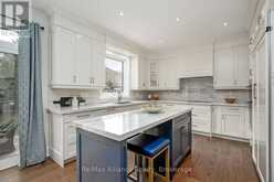 2182 GALLOWAY DRIVE | Oakville Ontario | Slide Image Nineteen