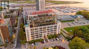 301 - 637 LAKE SHORE BOULEVARD W | Toronto Ontario | Slide Image Four