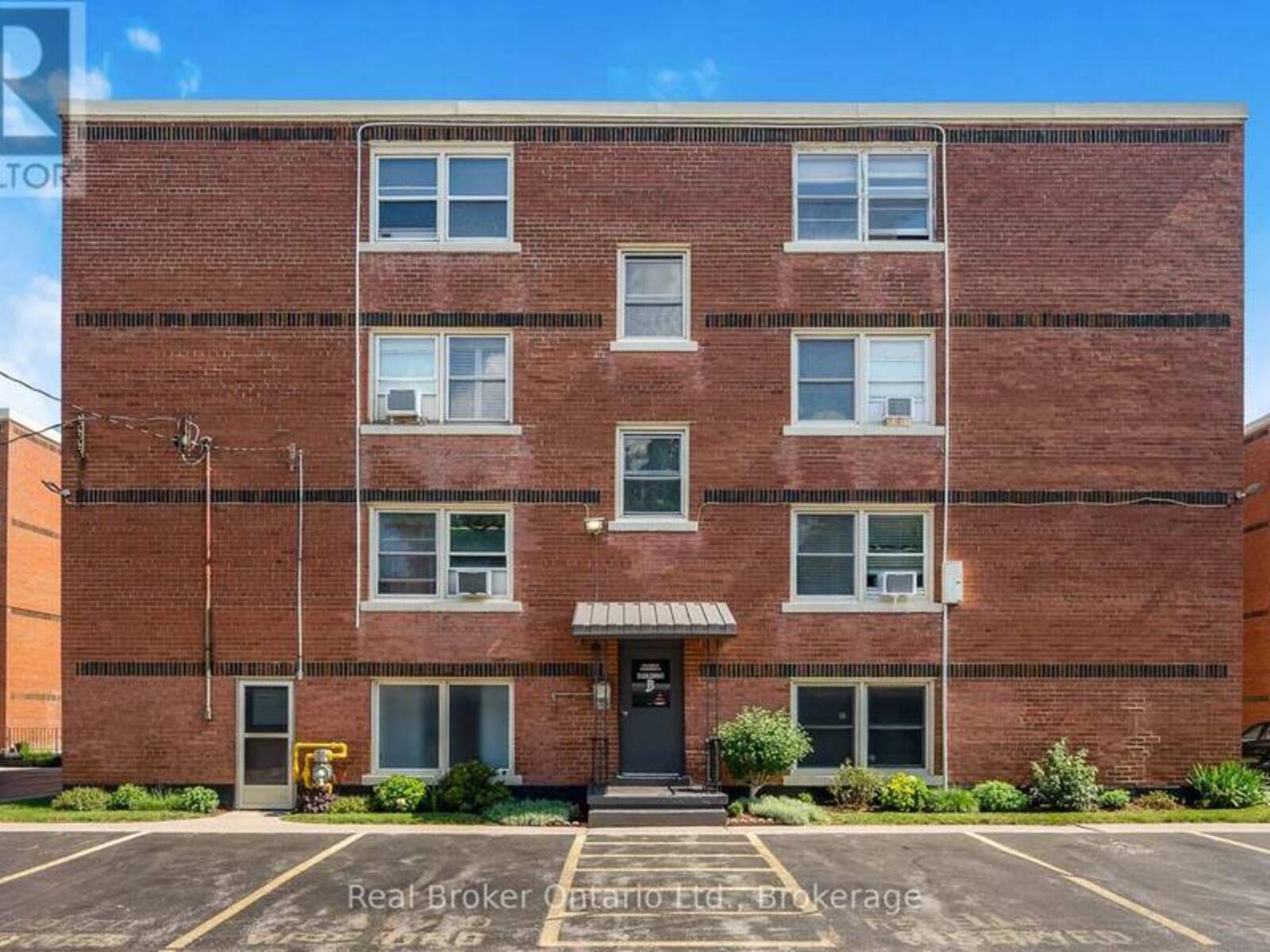 312B - 5 EAST 36TH STREET, Hamilton, Ontario L8V 3Y6