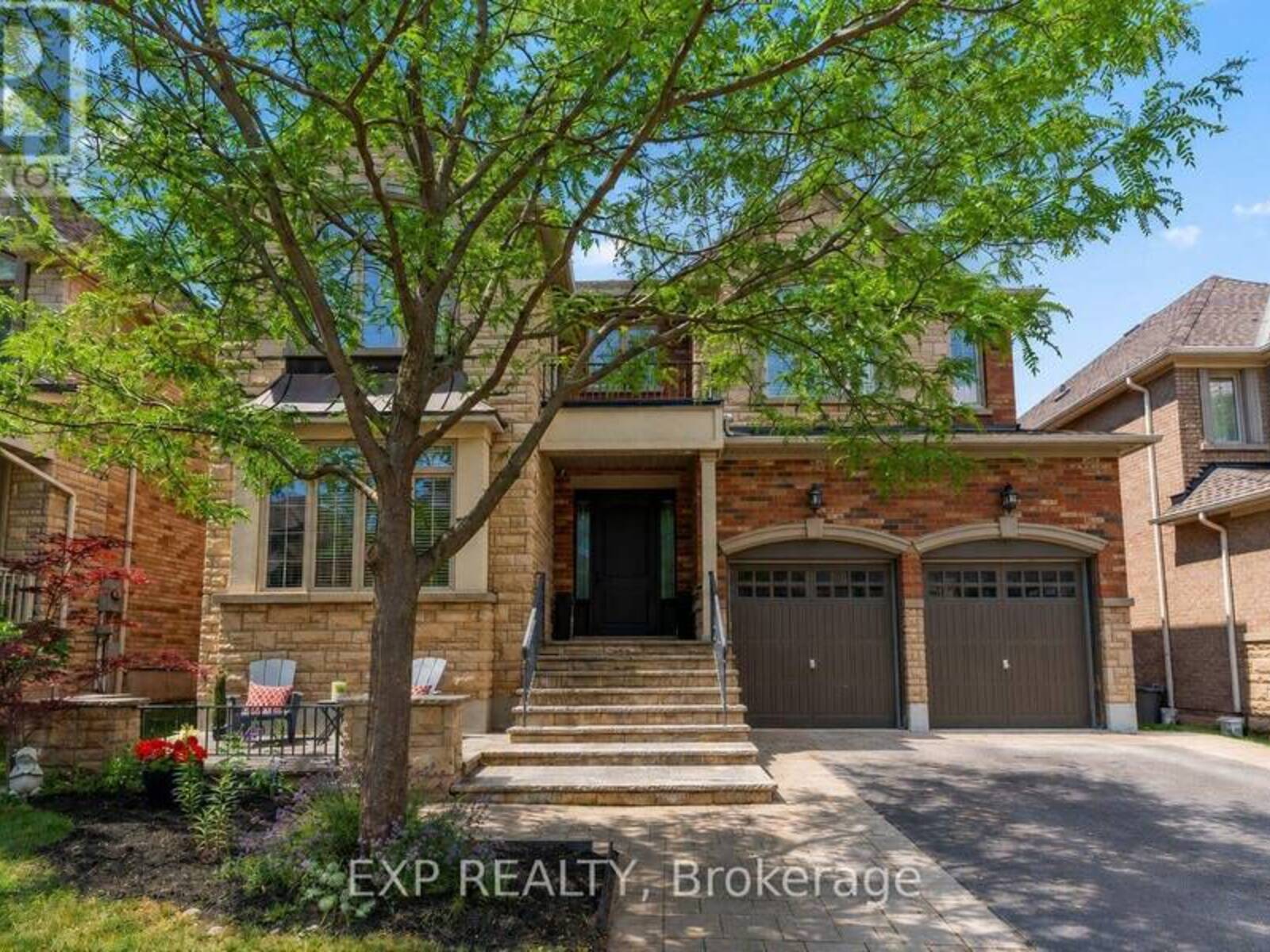 2390 TAYLORWOOD DRIVE, Oakville, Ontario L6H 0C6
