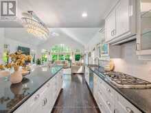 2160 AINTREE TERRACE | Oakville Ontario | Slide Image Nine