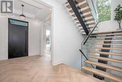 296 TUCK DRIVE | Burlington Ontario | Slide Image Four