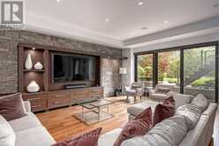 265 MAPLE GROVE DRIVE | Oakville Ontario | Slide Image Thirty-three