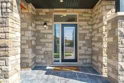 3395 POST ROAD | Oakville Ontario | Slide Image Nine