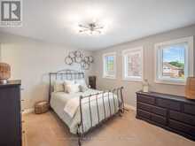 1478 CREEKWOOD TRAIL | Oakville Ontario | Slide Image Thirty