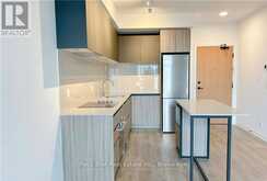629 - 7950 BATHURST STREET | Vaughan Ontario | Slide Image Ten