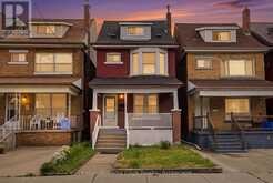 104 ROSSLYN AVENUE N | Hamilton Ontario | Slide Image One