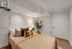 4225 THOMAS ALTON BOULEVARD | Burlington Ontario | Slide Image Thirty-one