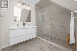 285 SURREY DRIVE | Oakville Ontario | Slide Image Thirty-two