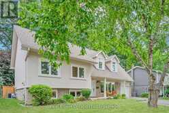 285 SURREY DRIVE | Oakville Ontario | Slide Image Three