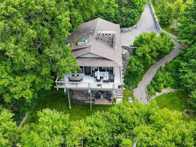 50 GREENSVIEW DRIVE Kitchener Ontario, N2P 2E6 - 3 Bedrooms Waterfront Home For sale