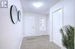 282 CARRINGTON DRIVE | Guelph Ontario | Slide Image Four