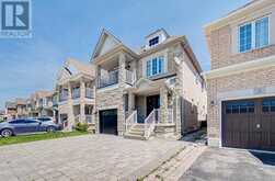 9 AIDAN DRIVE | Vaughan Ontario | Slide Image Three