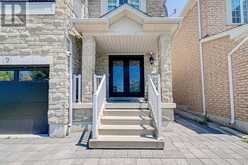 9 AIDAN DRIVE | Vaughan Ontario | Slide Image Four