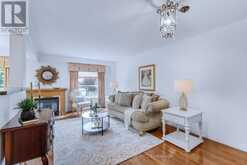 117 FRANCES AVENUE | Hamilton Ontario | Slide Image Ten