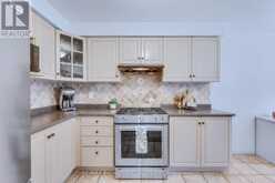 117 FRANCES AVENUE | Hamilton Ontario | Slide Image Sixteen