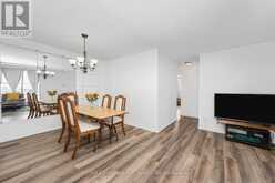 1501 - 975 WARWICK COURT | Burlington Ontario | Slide Image Nine