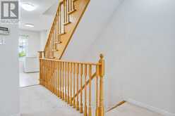 8 JIM BAIRD MEWS | Toronto Ontario | Slide Image Sixteen