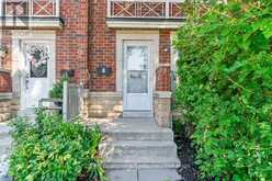 8 JIM BAIRD MEWS | Toronto Ontario | Slide Image Three