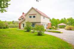 89 HILLS SIDING ROAD | North Bay Ontario | Slide Image Two