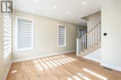80 SETTLERS ROAD E | Oakville Ontario | Slide Image Fifteen