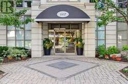 1402 - 442 MAPLE AVENUE | Burlington Ontario | Slide Image One