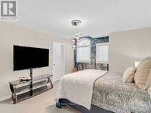 2380 GLADACRES LANE | Oakville Ontario | Slide Image Thirty