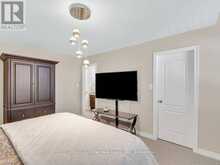 2380 GLADACRES LANE | Oakville Ontario | Slide Image Thirty-one