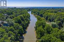 379 RIVER SIDE DRIVE | Oakville Ontario | Slide Image Fifty