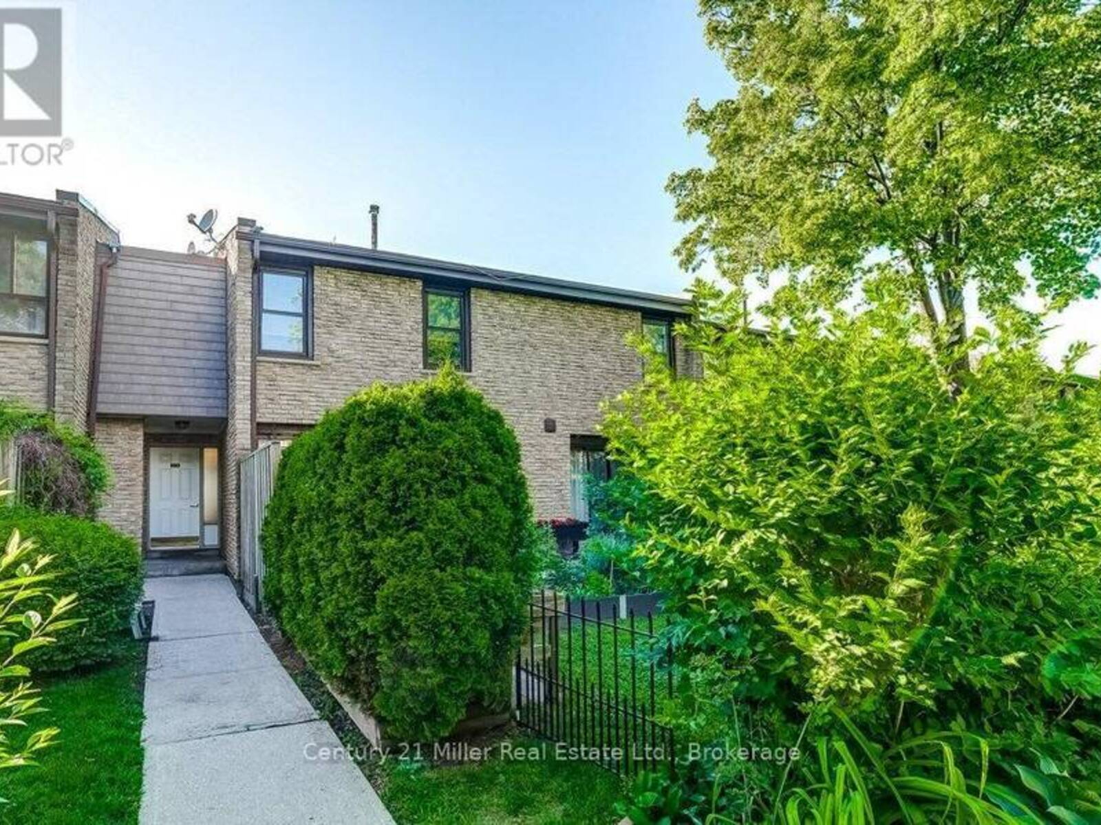 36 - 2605 WOODCHESTER DRIVE, Mississauga, Ontario L5K 2E3