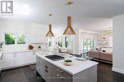 56 BIRCH HILL LANE | Oakville Ontario | Slide Image Ten