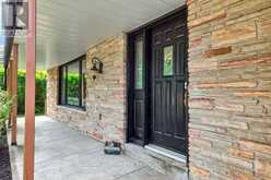85 WATERFORD DRIVE | Erin Ontario | Slide Image Six