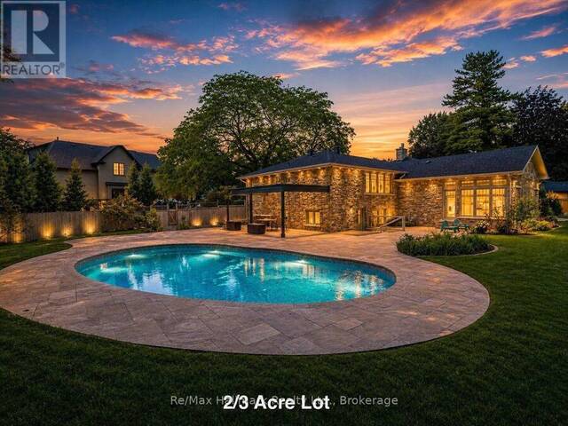 2076 GLENFOREST CRESCENT Oakville Ontario, L6J 2G4 - Property For Sale